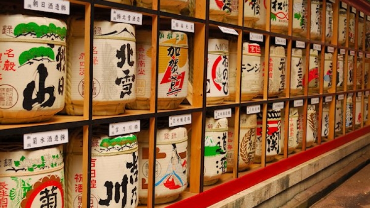 sake-barrells-hie-shrine-tokyo