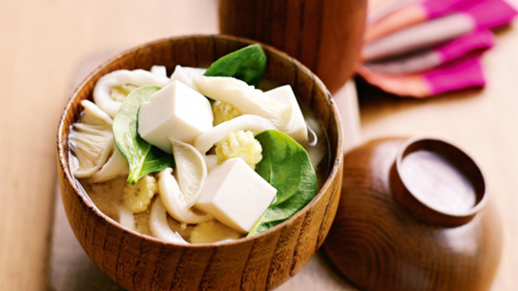 Oishii! Inilah sup miso tofu sayuran yang lezat, yuk lihat resep untuk membuatnya!