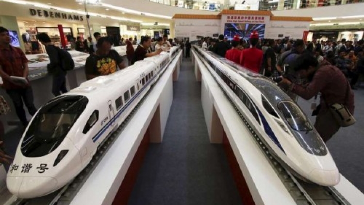 Indonesia Belum Perlu Kereta Secepat Itu- Proposal Jepang dan Cina Ditolak