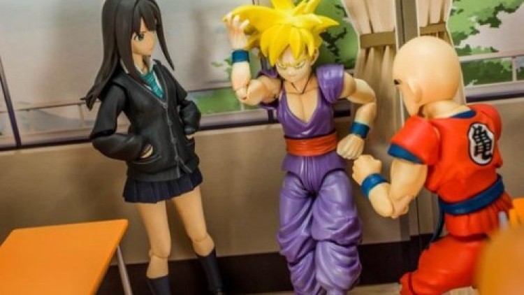 Masuk Sekolah Usai Liburan Musim Panas ala Gohan dan Iron Man-Sensei