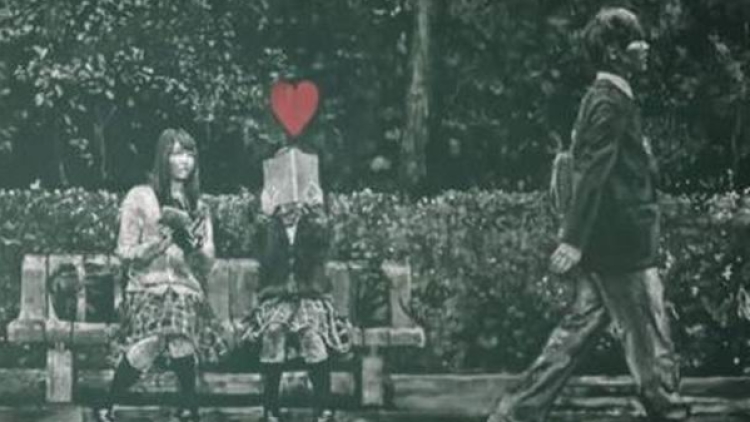 Ini bukan adegan film live-action, tapi animasi dari lukisan di papan tulis!