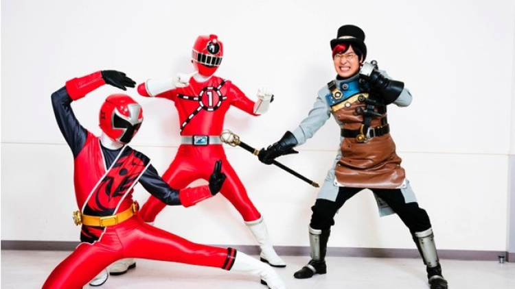 Film Shuriken Sentai Ninninger vs. Ressha Sentai ToQger akan diputar di Jepang tahun depan (2) Film Shuriken Sentai Ninninger vs. Ressha Sentai ToQger akan diputar di Jepang tahun depan (2)