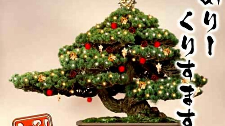 Inilah aneka pohon bonsai bertema natal yang unik tapi tetap menawan (1)