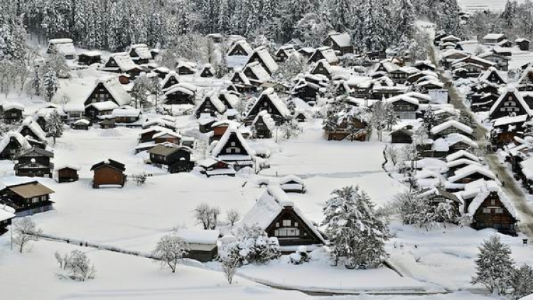 Nikmati musim dingin yang sesungguhnya di Prefektur Toyama, Jepang! (3) Nikmati musim dingin yang sesungguhnya di Prefektur Toyama, Jepang! (3)