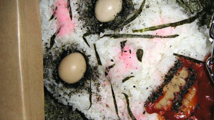 5 Bento Seram Untuk Membuang Nafsu Makan 6 5 Bento Seram Untuk Membuang Nafsu Makan 6