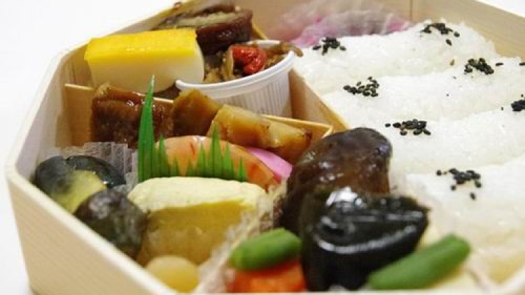 Aneka Bento Kansai Lezat Yang Ada di Shin-Osaka Station (1)