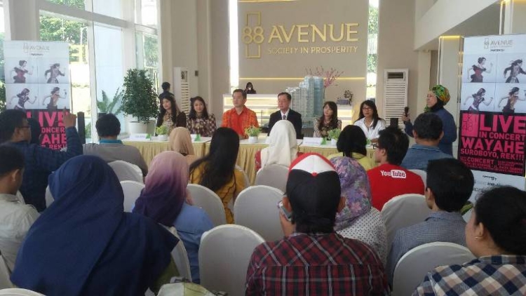 Jumlah Fans Jadi Alasan JKT48 Gelar Konser Wayahe Suroboyo Jumlah Fans Jadi Alasan JKT48 Gelar Konser Wayahe Suroboyo
