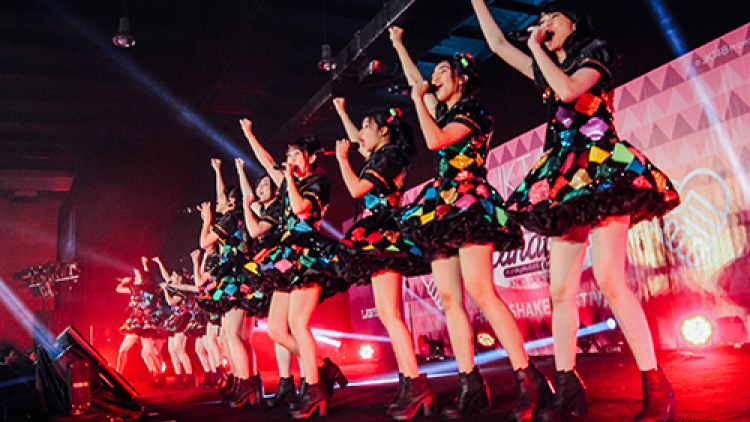 Meriahnya Selebrasi Senbatsu Sousenkyo JKT48 di Handshake Festival Mahagita (11)