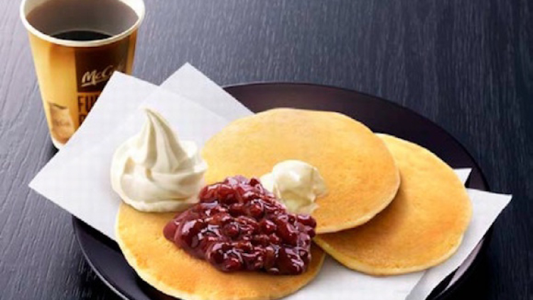 Restoran cepat Saji di Aichi Hadirkan Menu Spesial Pancake Kacang Merah 1