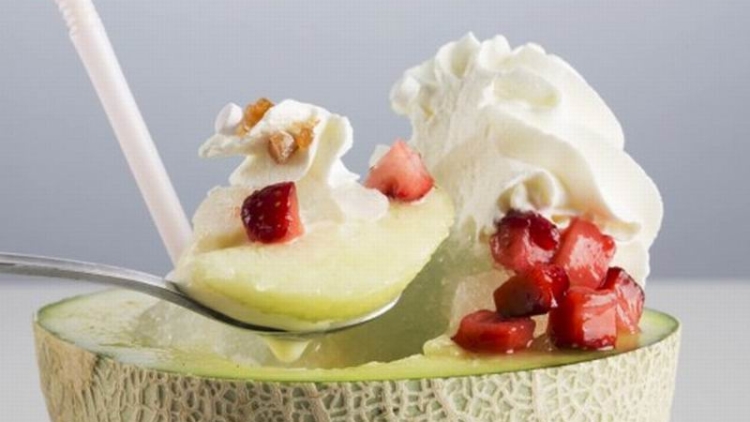 Soda Melon Segar Sejukkan Musim Panas di Jepang (1) Soda Melon Segar Sejukkan Musim Panas di Jepang (1)