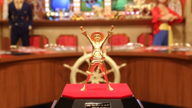 Patung Emas Luffy Ramaikan Penayangan One Piece Film Gold di Jepang