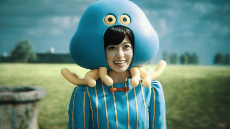 Kanna Hashimoto Muncul Dalam Iklan Dragon Quest