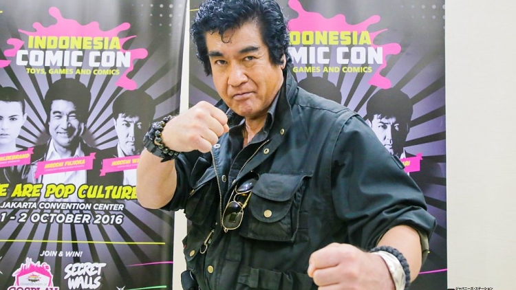 interview-kamen-rider-ichigo-hiroshi-fujioka-3-nilai-utama-dalam-diri-pahlawan-0