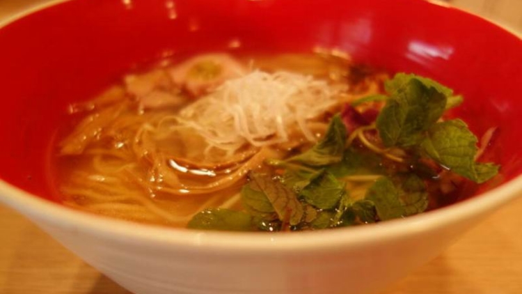 tsuta-restoran-ramen-pertama-di-dunia-yang-mendapat-penghargaan-michelin-star-1 tsuta-restoran-ramen-pertama-di-dunia-yang-mendapat-penghargaan-michelin-star-1