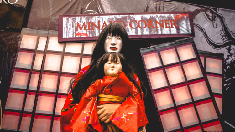 merasakan-seramnya-dikerjain-hantu-jepang-di-obake-house-minako-2