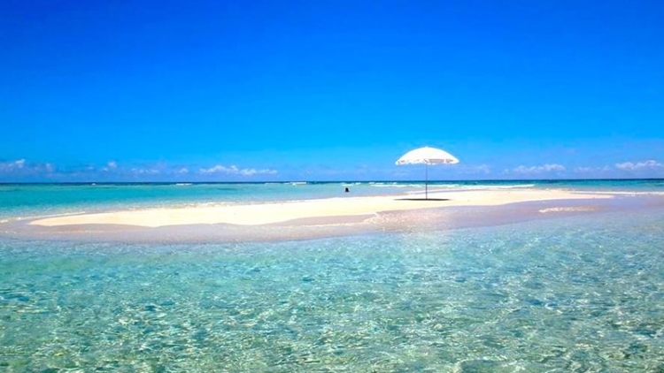 yurigahama-pantai-yang-memiliki-pasir-berbentuk-bintang1-min