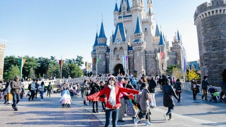 [JS TRAVEL] Meriahnya Tokyo Disneyland Terasa Seperti Di Negeri Dongeng (1)