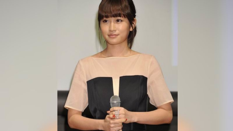 Lewat Film Pendek, Atsuko Maeda Semangati Kaum Muda Jepang Untuk Bekerja