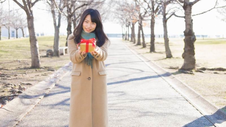 Selain Cokelat, 10 Hal Ini Juga Diberikan Wanita Jepang Saat Valentine (1) Selain Cokelat, 10 Hal Ini Juga Diberikan Wanita Jepang Saat Valentine (1)