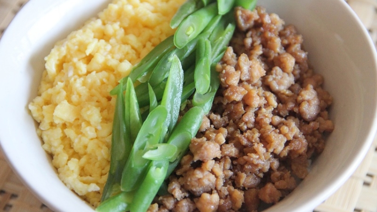 Resep-Membuat-Chicken-Soboro-Donburi,-Kombinasi-Telur-dan-Daging-Ayam-yang-Menggugah-Selera Resep-Membuat-Chicken-Soboro-Donburi,-Kombinasi-Telur-dan-Daging-Ayam-yang-Menggugah-Selera