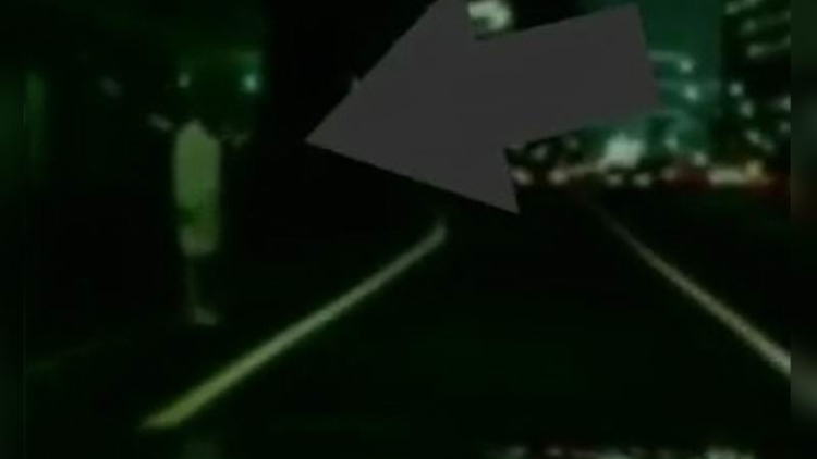 Supir Taksi di Jepang Melihat Wanita Misterius di Pinggir Jalan, Tapi Ternyata...