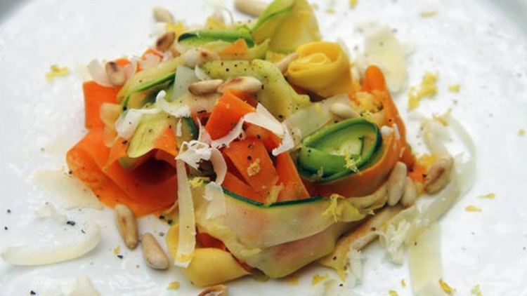 Resep Membuat Zoodles, Mie Yang Terbuat Dari Sayuran Zucchini