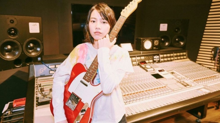 Rena Nounen Memulai Kegiatan Bermusik Dengan Membuka Label Rekaman