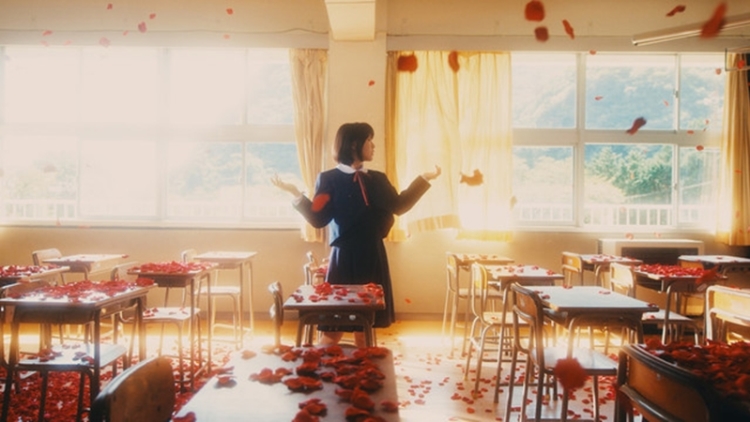 news_xlarge_Aimer_mv_1