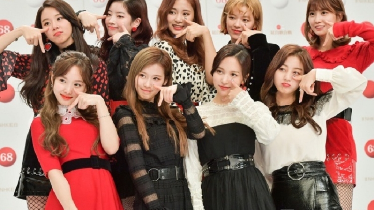 TWICE Jadi Artis Korea Pertama Yang Tampil Di Kouhaku Dalam 6 Tahun Terakhir TWICE Jadi Artis Korea Pertama Yang Tampil Di Kouhaku Dalam 6 Tahun Terakhir