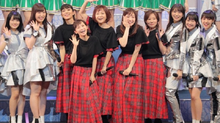 Kolaborasi Dengan Mantan Anggota, Mini Album Morning Musume Raih Peringkat 1 Oricon Kolaborasi Dengan Mantan Anggota, Mini Album Morning Musume Raih Peringkat 1 Oricon