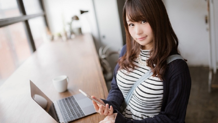 Unik, Paisura Cafe Untuk Para Pecinta Belahan Dada Wanita Akan Dibuka Di Tokyo