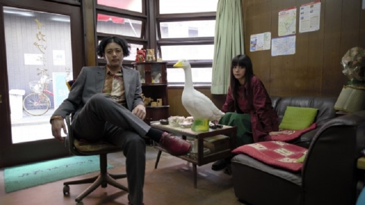 Film Room Laundering Yang Dibintangi Elaiza Ikeda Dan Joe Odagiri Rilis Trailer Film Room Laundering Yang Dibintangi Elaiza Ikeda Dan Joe Odagiri Rilis Trailer