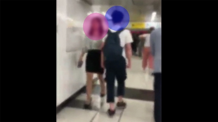 JR East Akan Meningkat Kemanan Setelah Video Pria Menabrak Wanita di Stasiun Shinjuku Viral