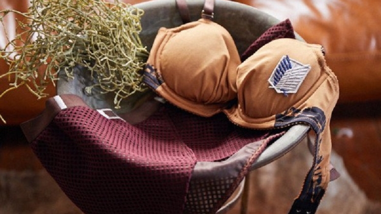 Sambut Attack on Titan Season 3, Super Groupies Rilis Lingeri, Jam Dan Payung Spesial 3 Sambut Attack on Titan Season 3, Super Groupies Rilis Lingeri, Jam Dan Payung Spesial 3