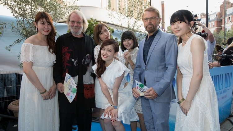 6F8A0283_fixw_730_hq 6F8A0283_fixw_730_hq