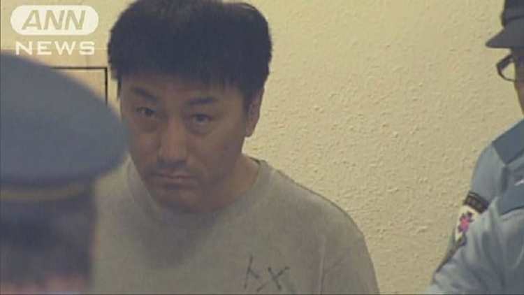 Polisi Tokyo Menangkap Seorang Copet Di Dalam Kereta JR Saikyo Line