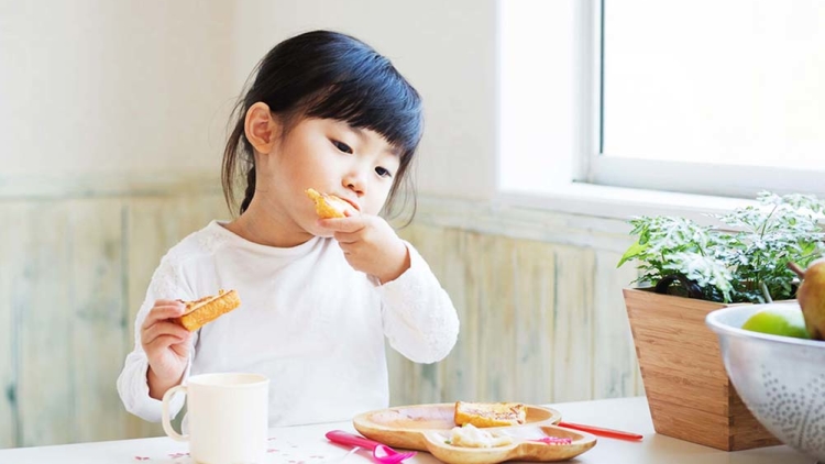 01-learn-what-works-Heres-Why-Japanese-Children-Are-the-Healthiest-in-the-World_510693205-ucchie79-ft 01-learn-what-works-Heres-Why-Japanese-Children-Are-the-Healthiest-in-the-World_510693205-ucchie79-ft