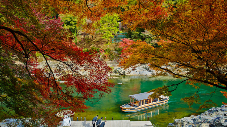 HOSHINOYA-Kyoto-Boat-Check-in-5