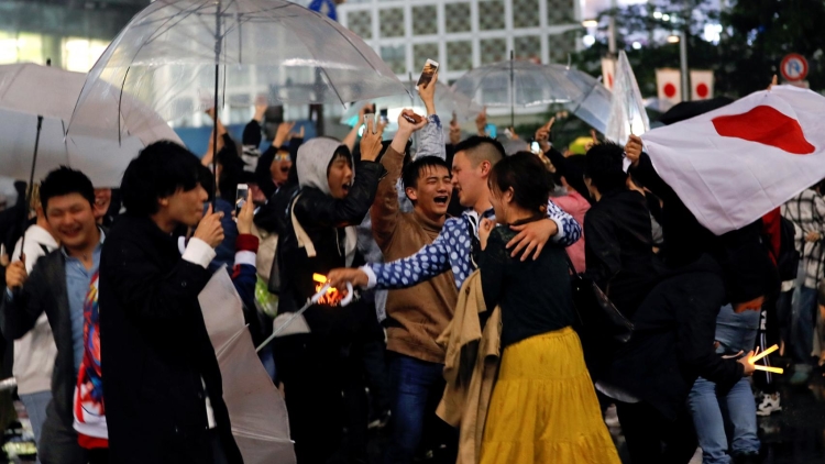 Perayaan-Era-Reiwa-Disambut-Meriah-di-Seluruh-Jepang