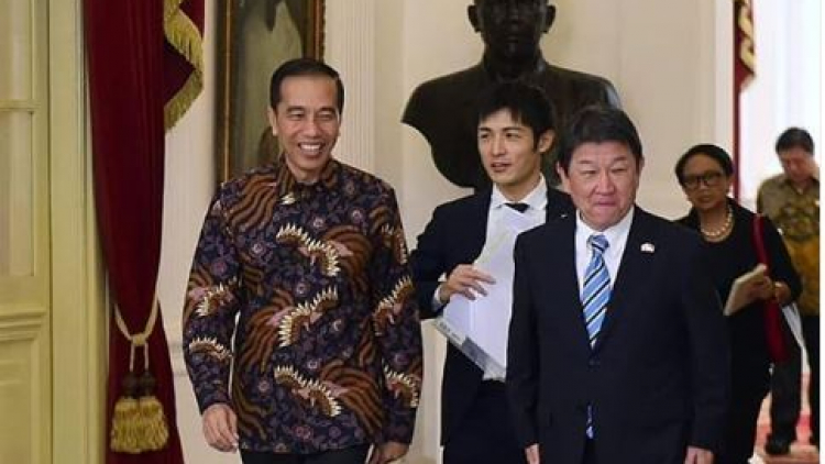 Menteri LN Menteri LN