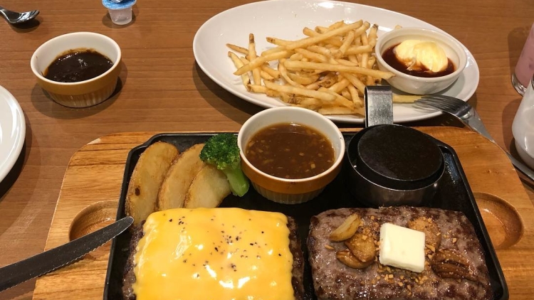 56529085_1146042492242318_978997464065106501_n