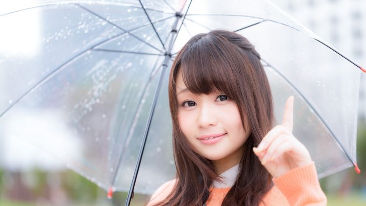 Tips wisata dan berpakaian di musim hujan Jepang. Tips wisata dan berpakaian di musim hujan Jepang.