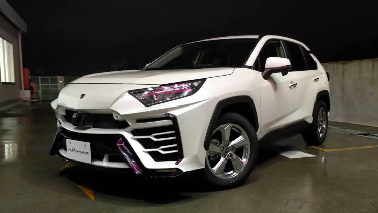 Bengkel Modif Jepang Ubah Toyota RAV4 Jadi Lamborghini ...