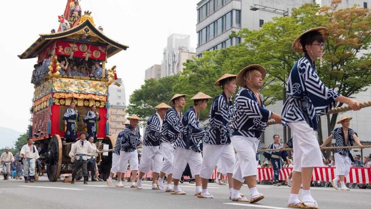 geisha Gion Kyoto japanesestation.com