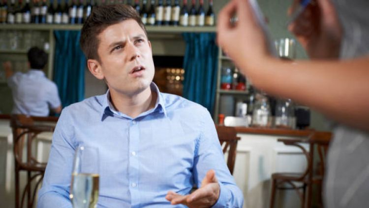 Ilustrasi komplain restoran Jepang komplain japanesestation.com