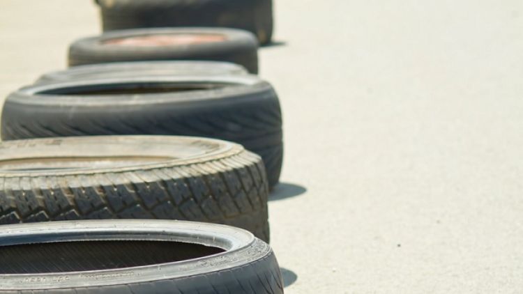 ban mobil wanita japanesestation.com