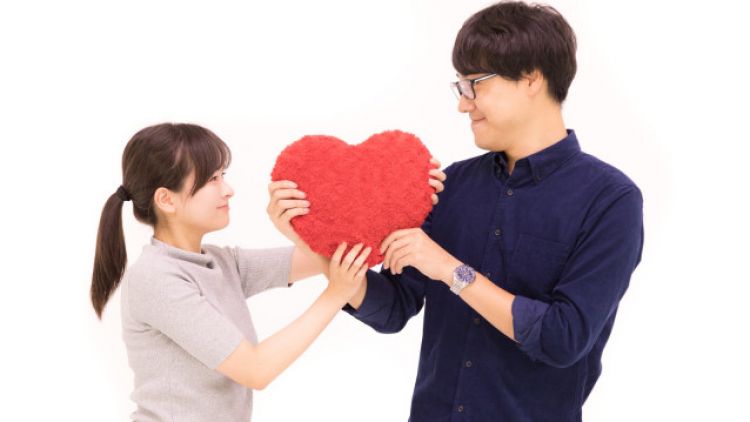 Menikahi Seorang Otaku