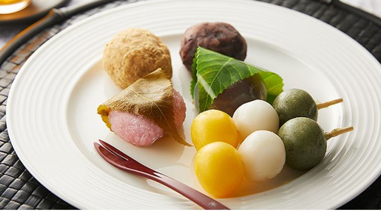 Wagashi musim panas di Lawson wagashi musim panas Lawson japanesestation.com