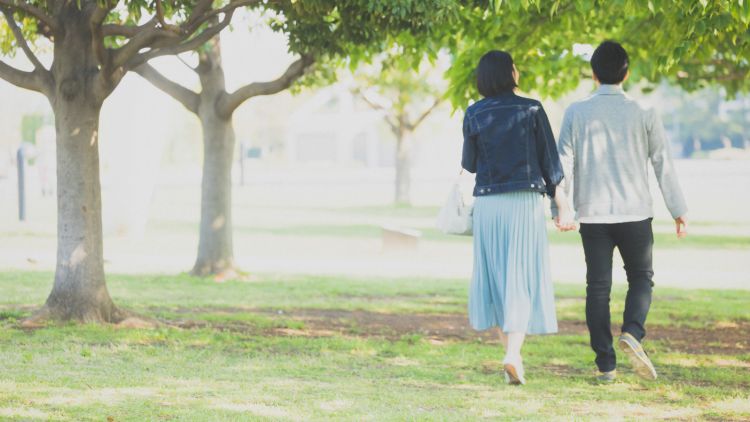 membayar saat kencan japanesestation.com