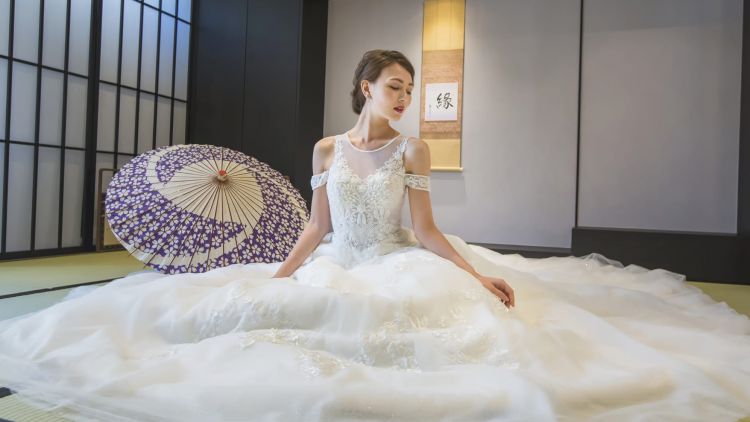 Wanita Jepang setelah menikah Wanita Jepang setelah menikah